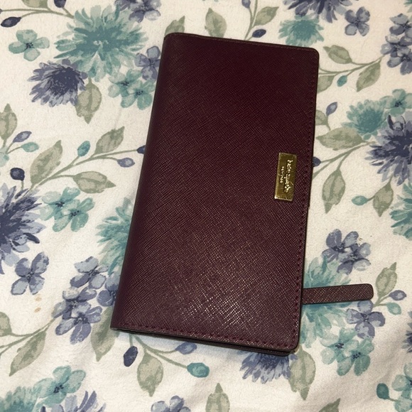 kate spade Handbags - Kate Spade bifold wallet